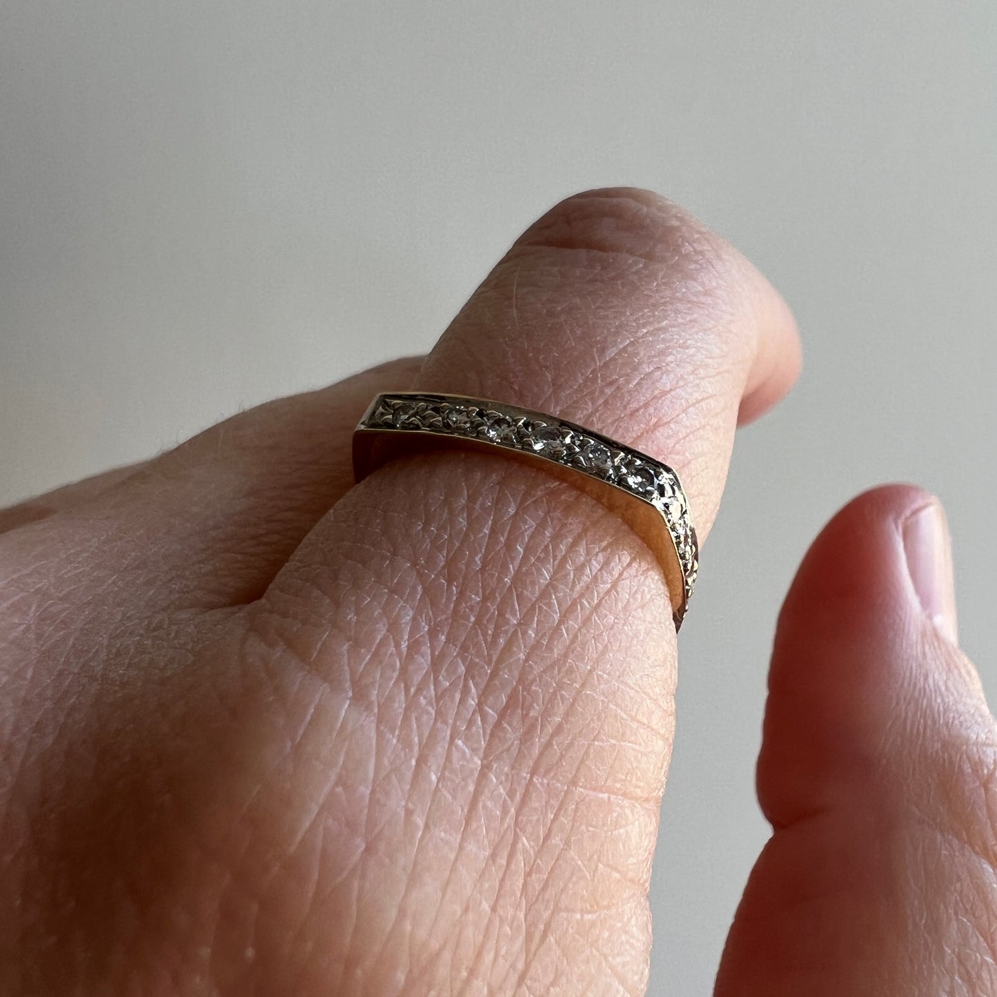 V I N T A G E // shape play / 14k yellow and white gold band with diamonds / size 5.75