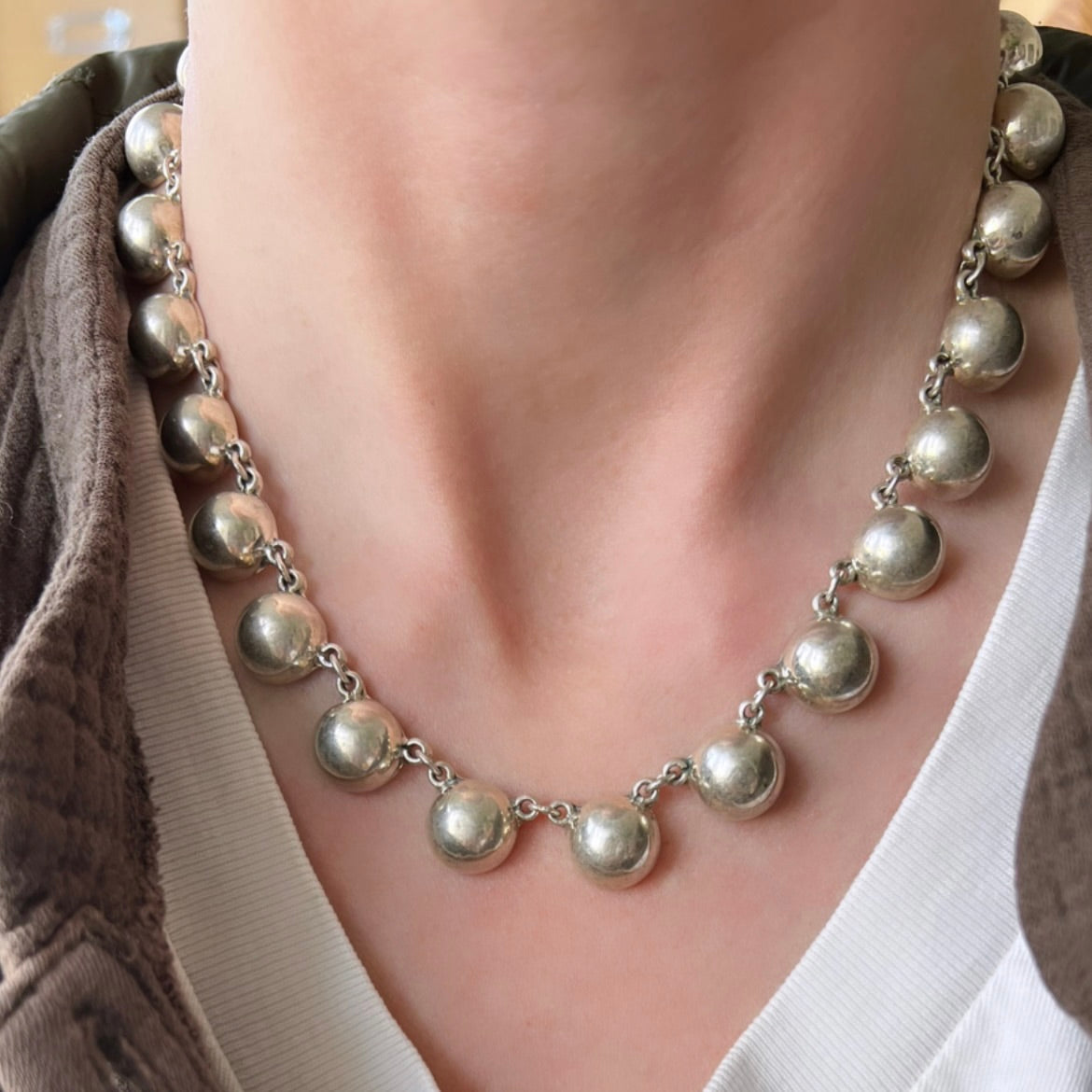 V I N T A G E // punk pearls / mexican sterling silver domed circle link bib necklace / 16.25" long