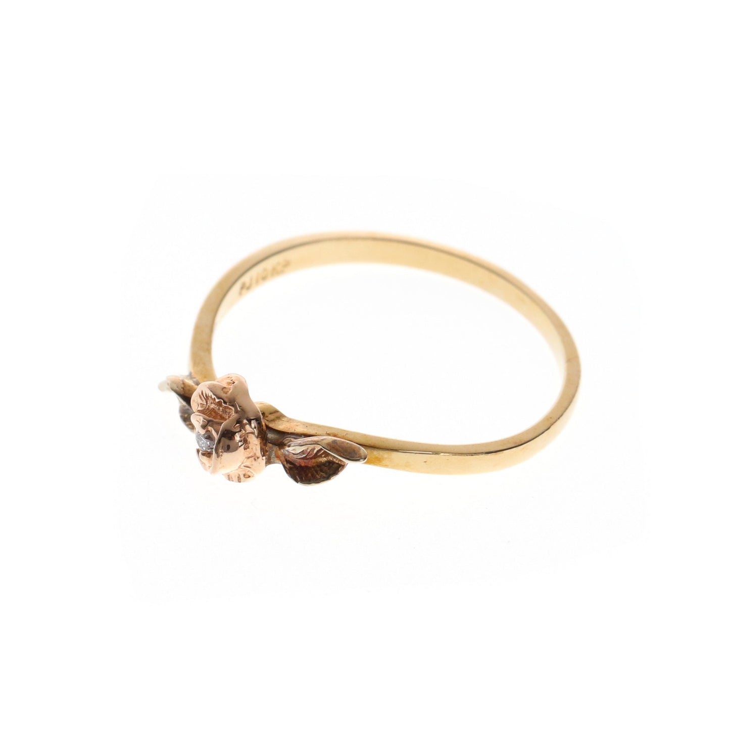 V I N T A G E // 10k rose / yellow gold with a diamond solitaire / flower design ring / size 6.5