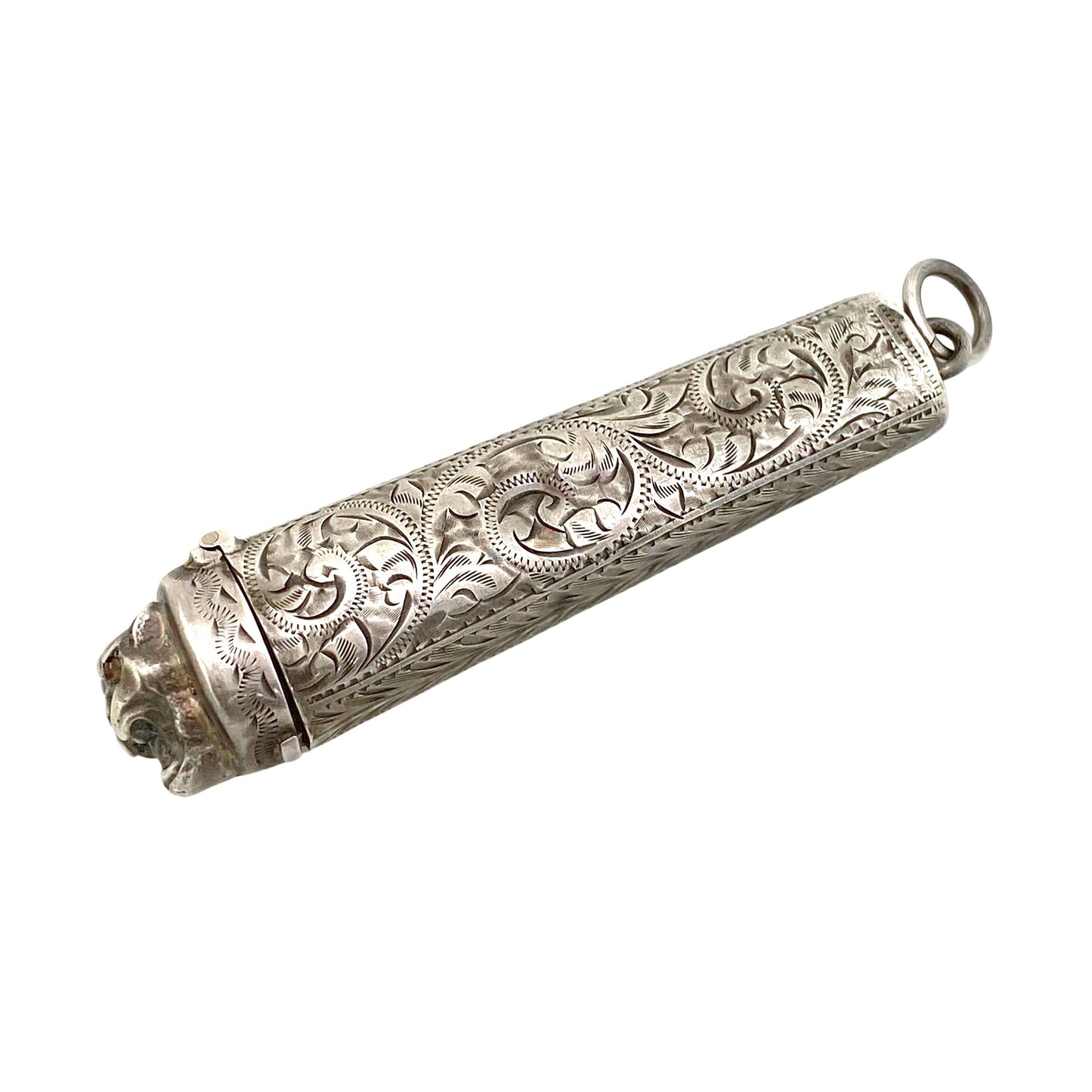 V I N T A G E // protected compartment / sterling silver cheroot cigar holder / antique engraved tobacciana with figural lion