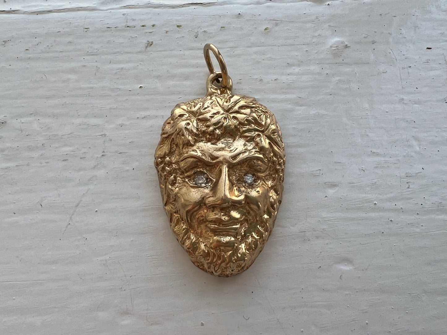 V I N T A G E // sturdy Bacchus or Dionysus / solid 14k yellow gold / figural statement pendant / charm or pendant