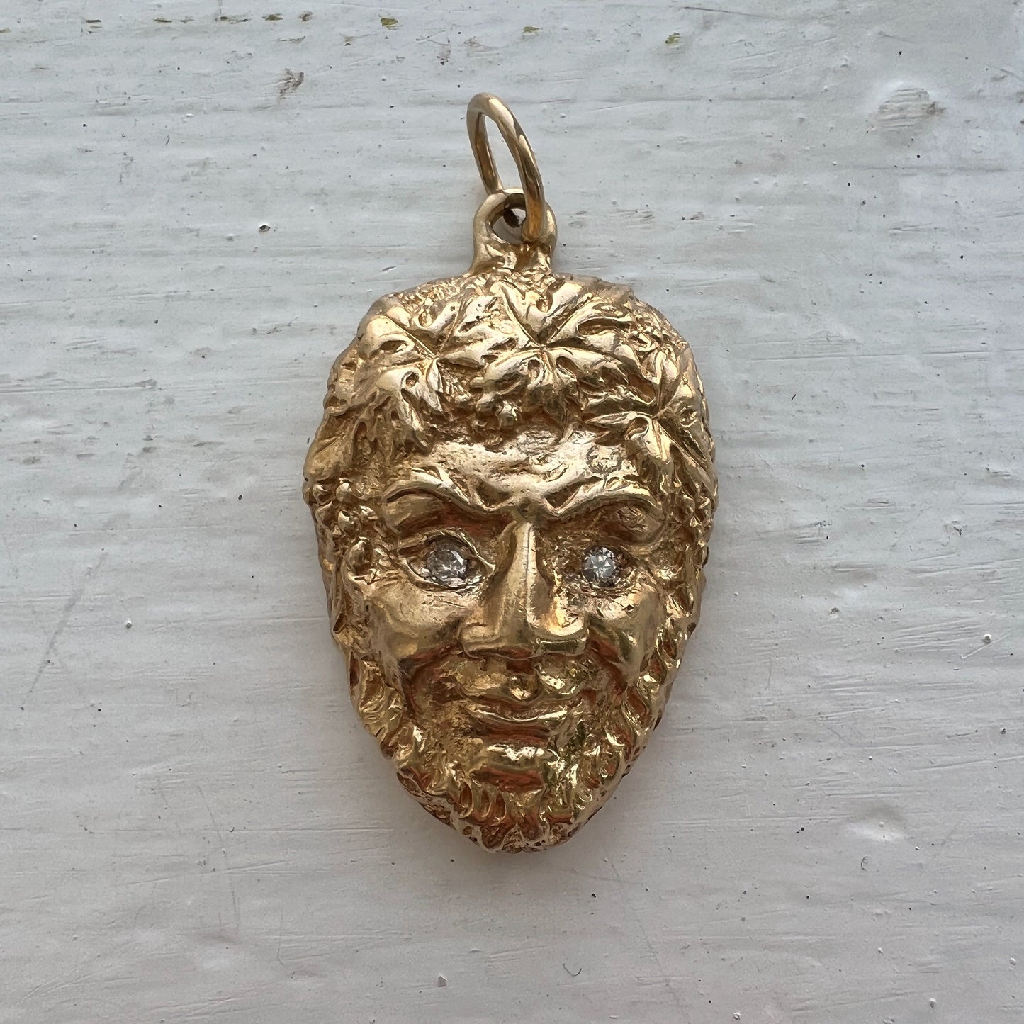 V I N T A G E // sturdy Bacchus or Dionysus / solid 14k yellow gold / figural statement pendant / charm or pendant