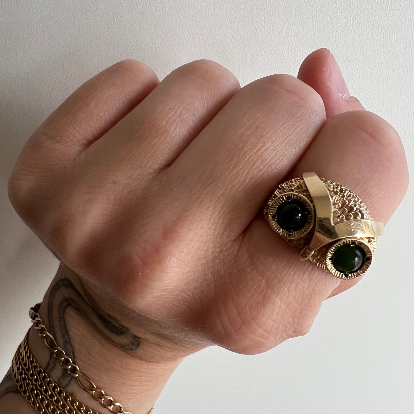 V I N T A G E // sage owl / 10k and jade owl dome ring / size 7.5