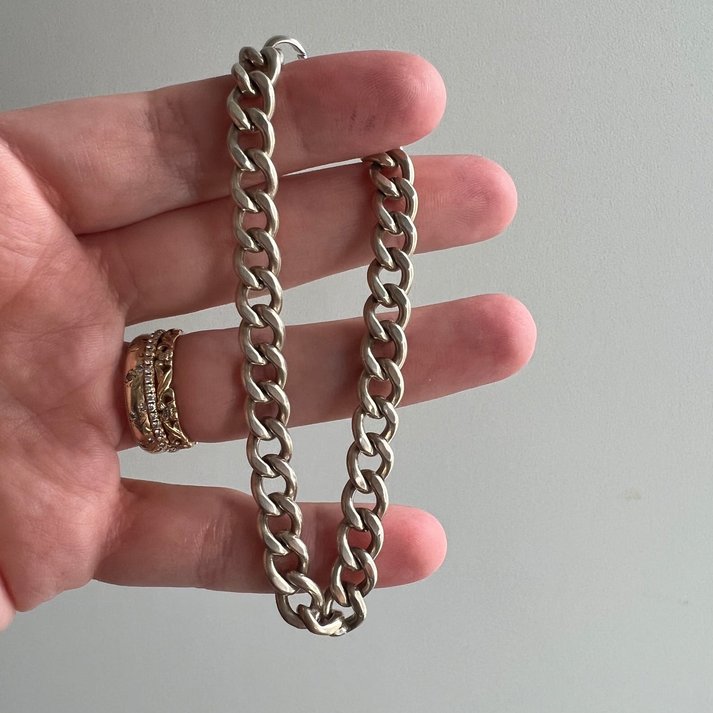 A N T I Q U E // slinky curb / sterling silver curb chain bracelet with dog clip / just over 7.5"