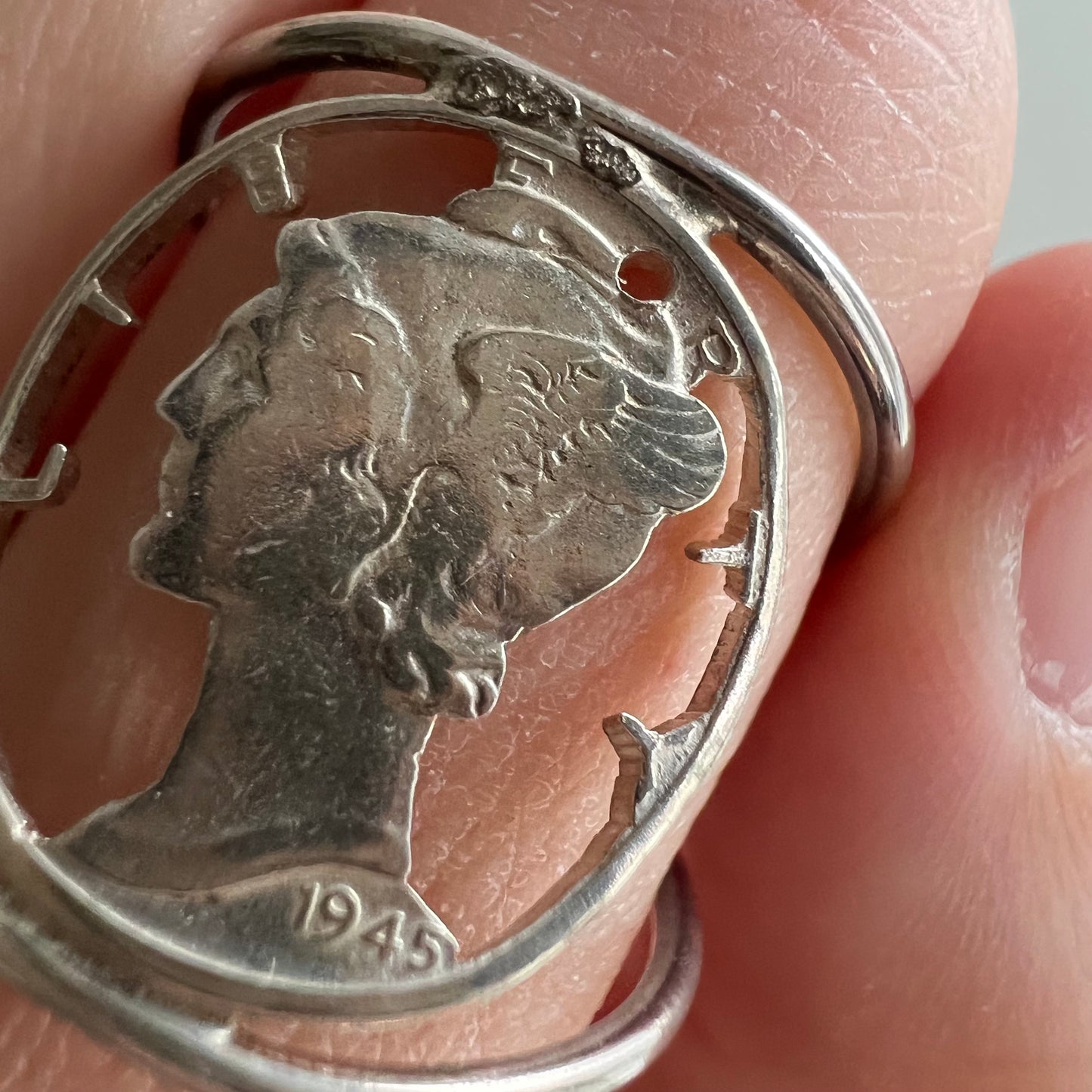 V I N T A G E // magnificent mercury / sterling silver and 800 silver mercury dime conversion ring / size 9.75