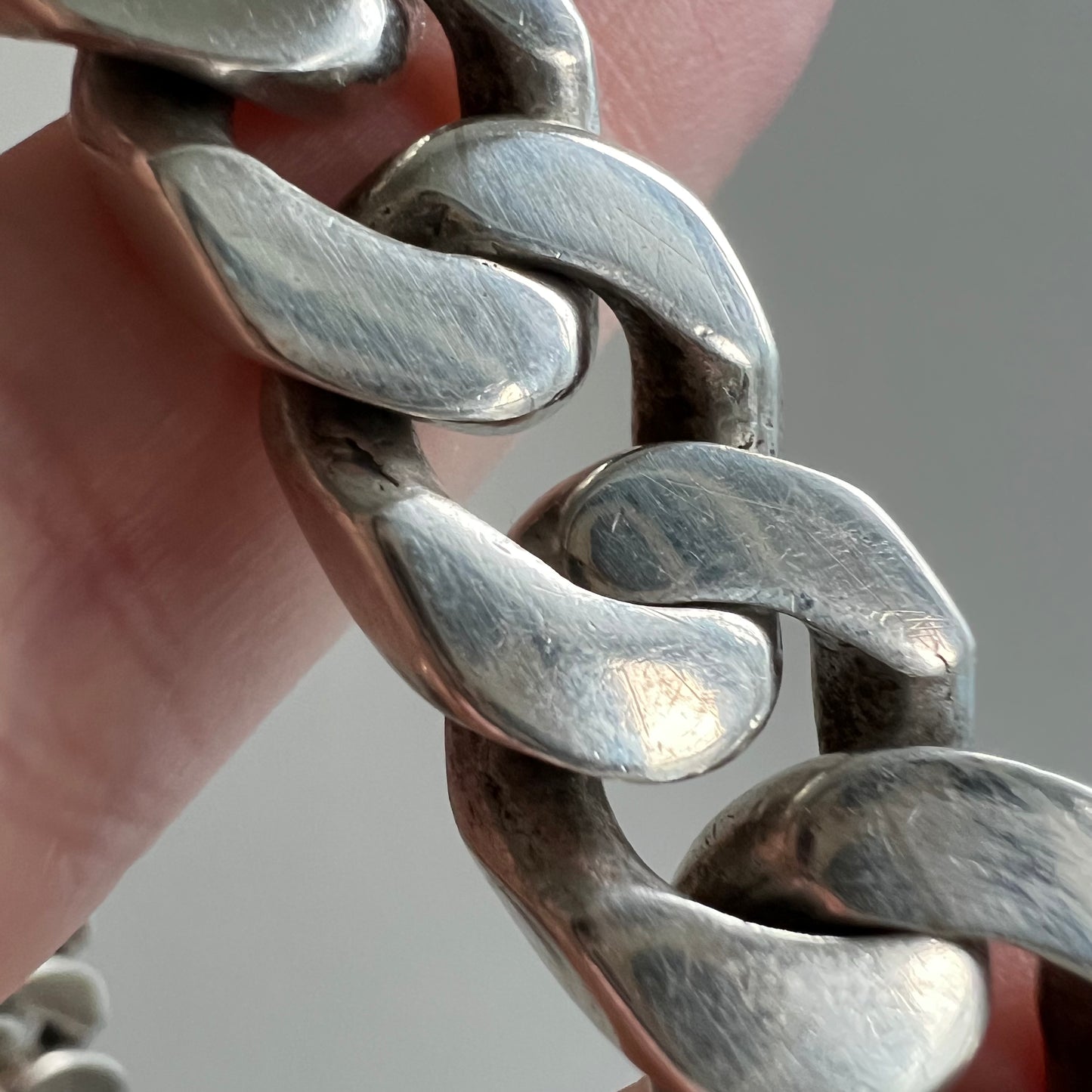 V I N T A G E // slinky chunk / sterling silver cuban chain bracelet / 8" long