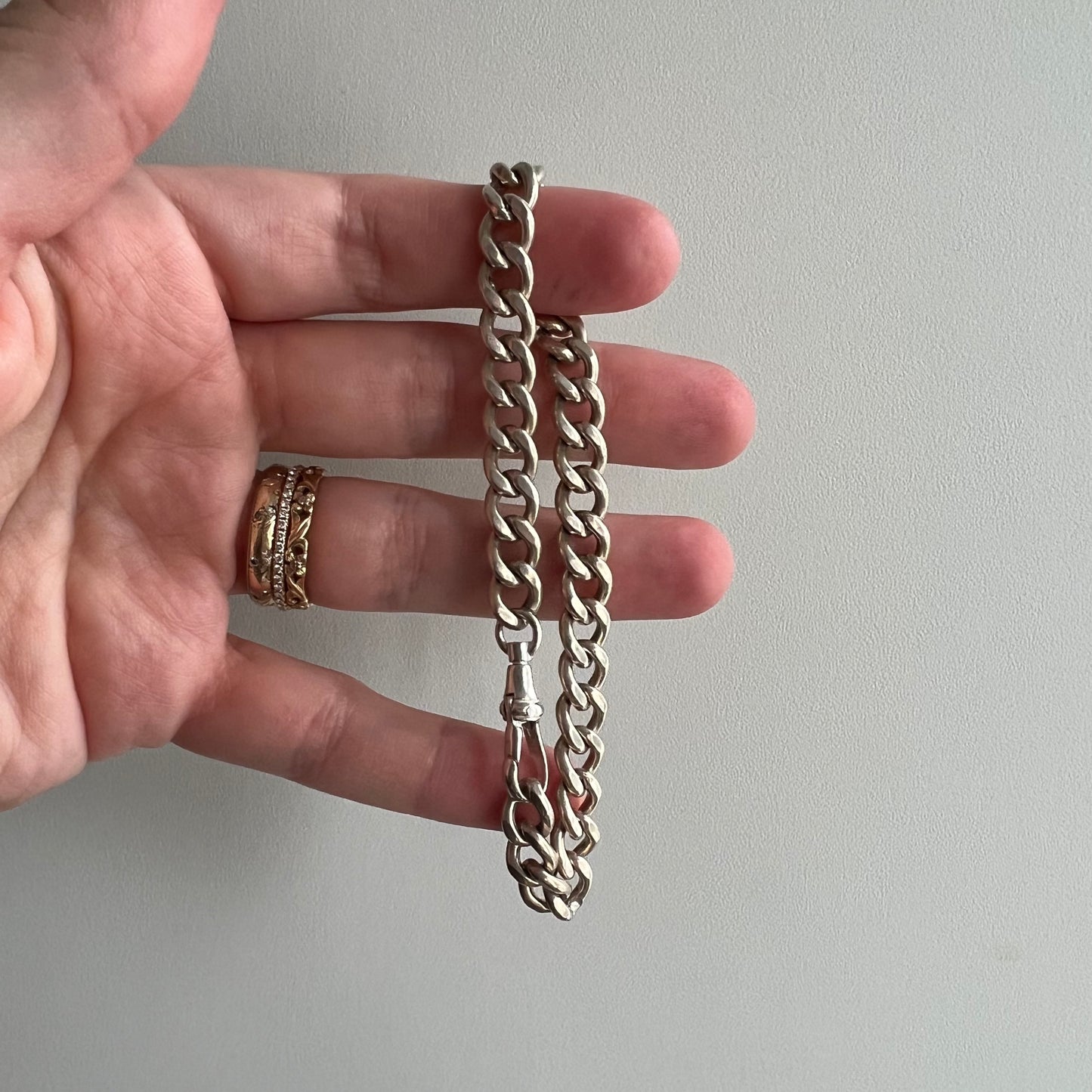 A N T I Q U E // slinky curb / sterling silver curb chain bracelet with dog clip / just over 7.5"