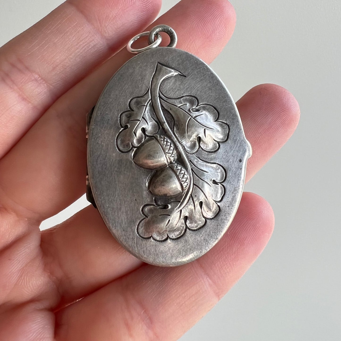 very very V I N T A G E // acorn duo / larger sterling silver locket pendant