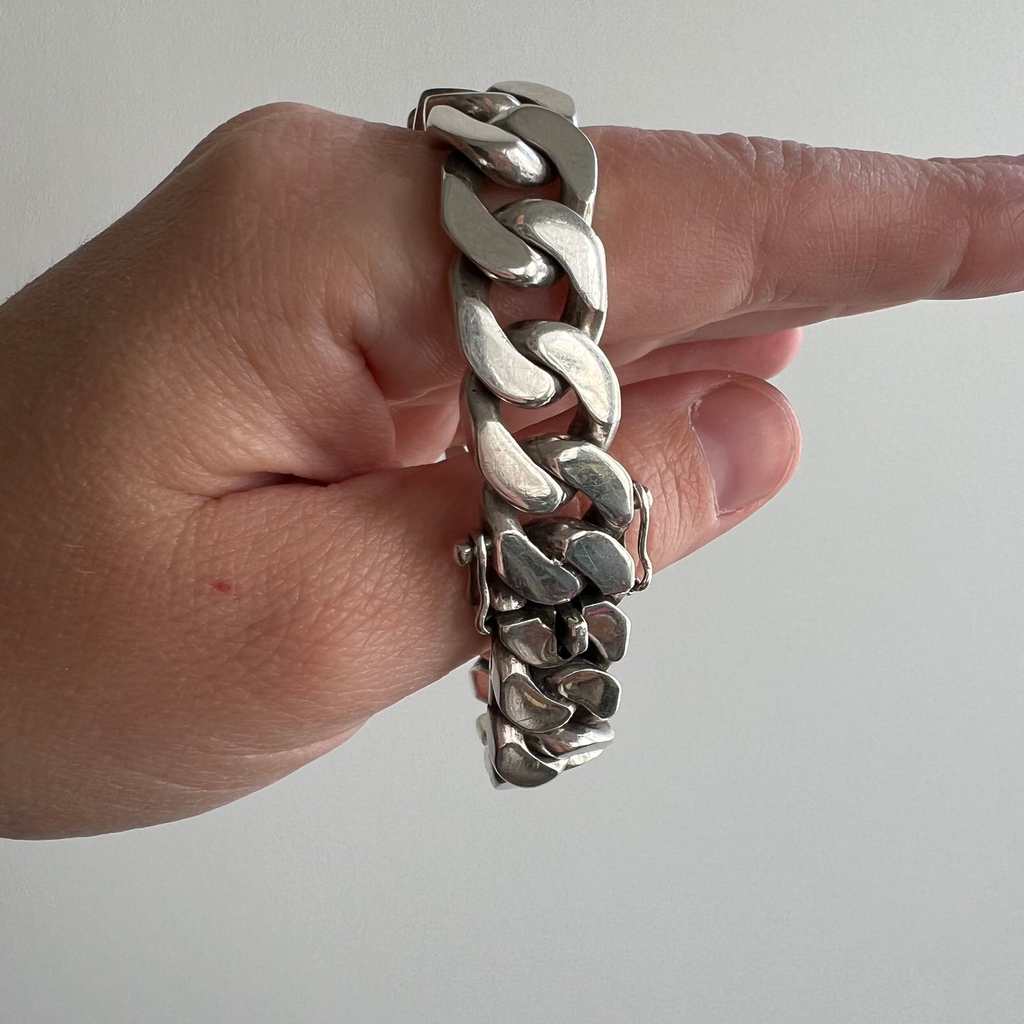 V I N T A G E // slinky chunk / sterling silver cuban chain bracelet / 8" long